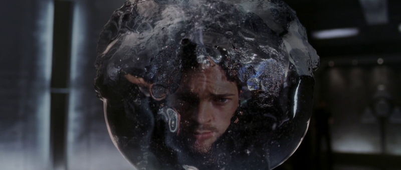 For some reason someone was obsessed with seeing Urban’s reflection in things... it happens like three or four times in the film... FPS foreshadow attempt fail...
